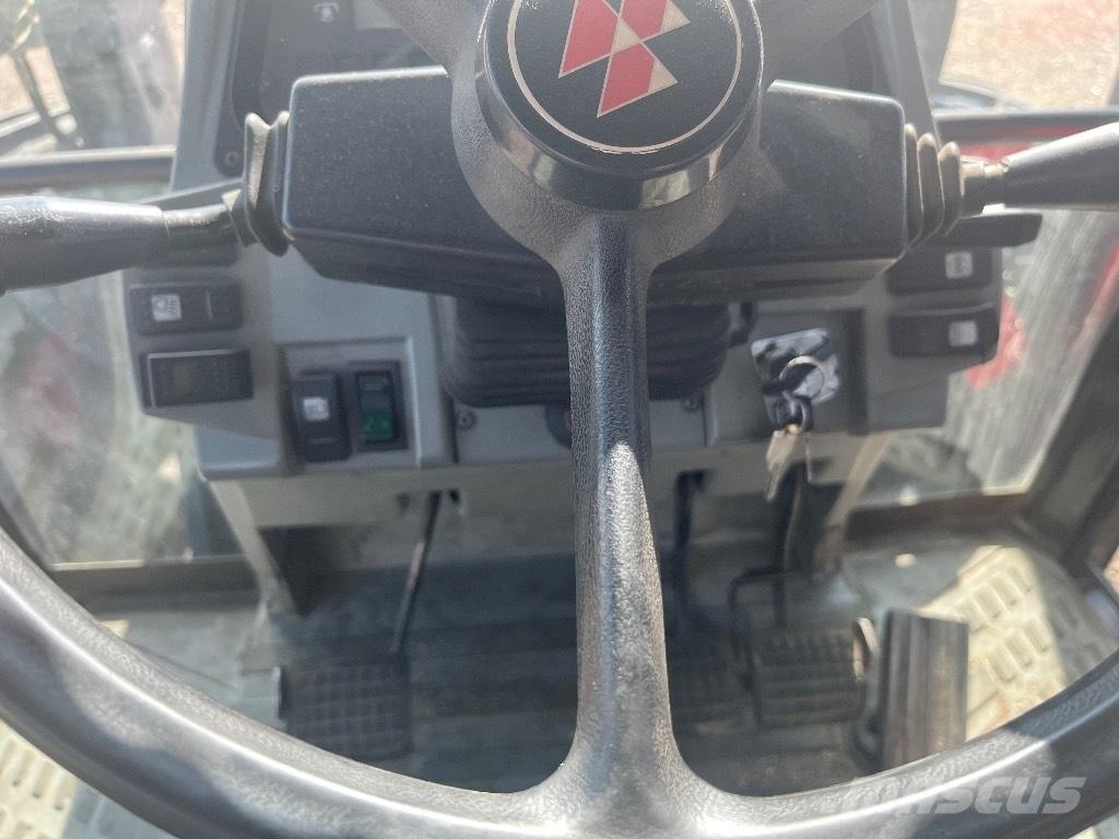 Massey Ferguson 8110 Tractoren