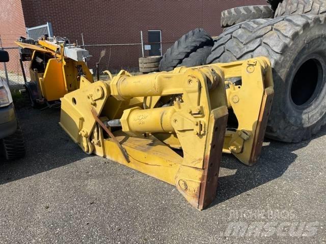 CAT D 8 R Ripper Overige componenten