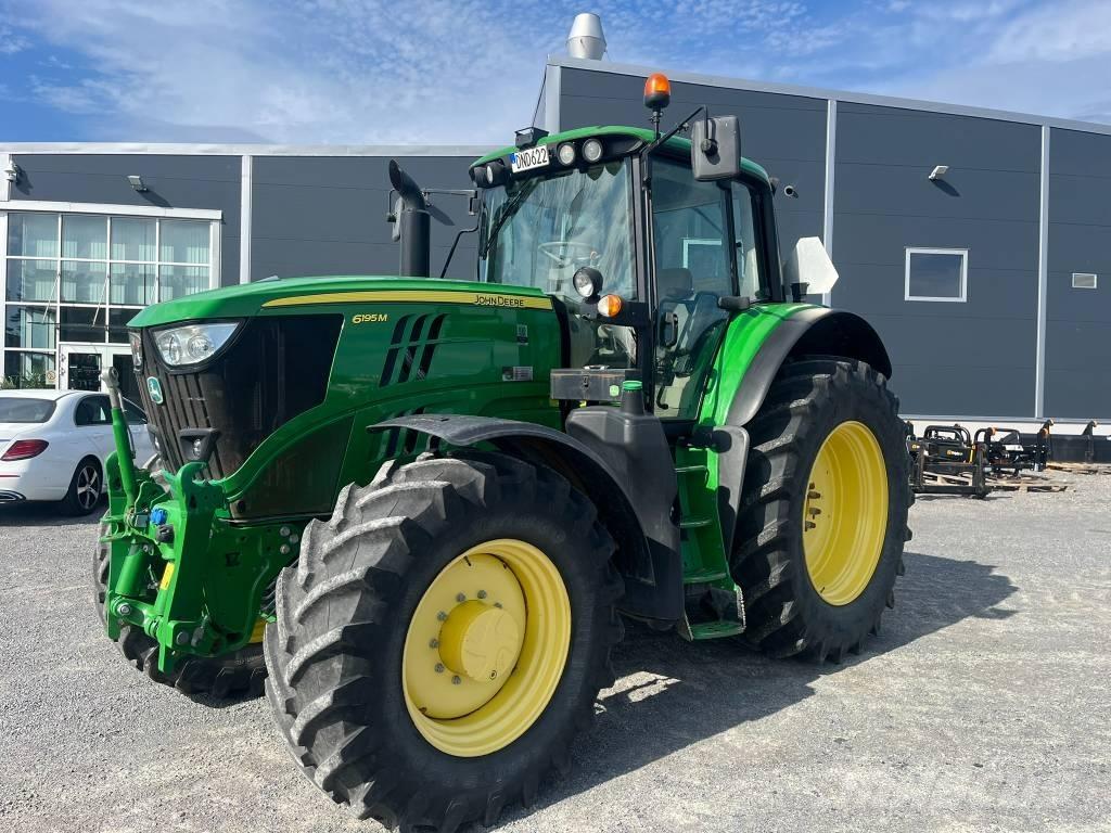 John Deere 6195 M Tractoren