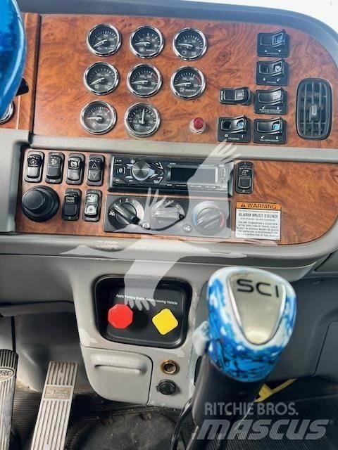 Peterbilt 367 Trekkers