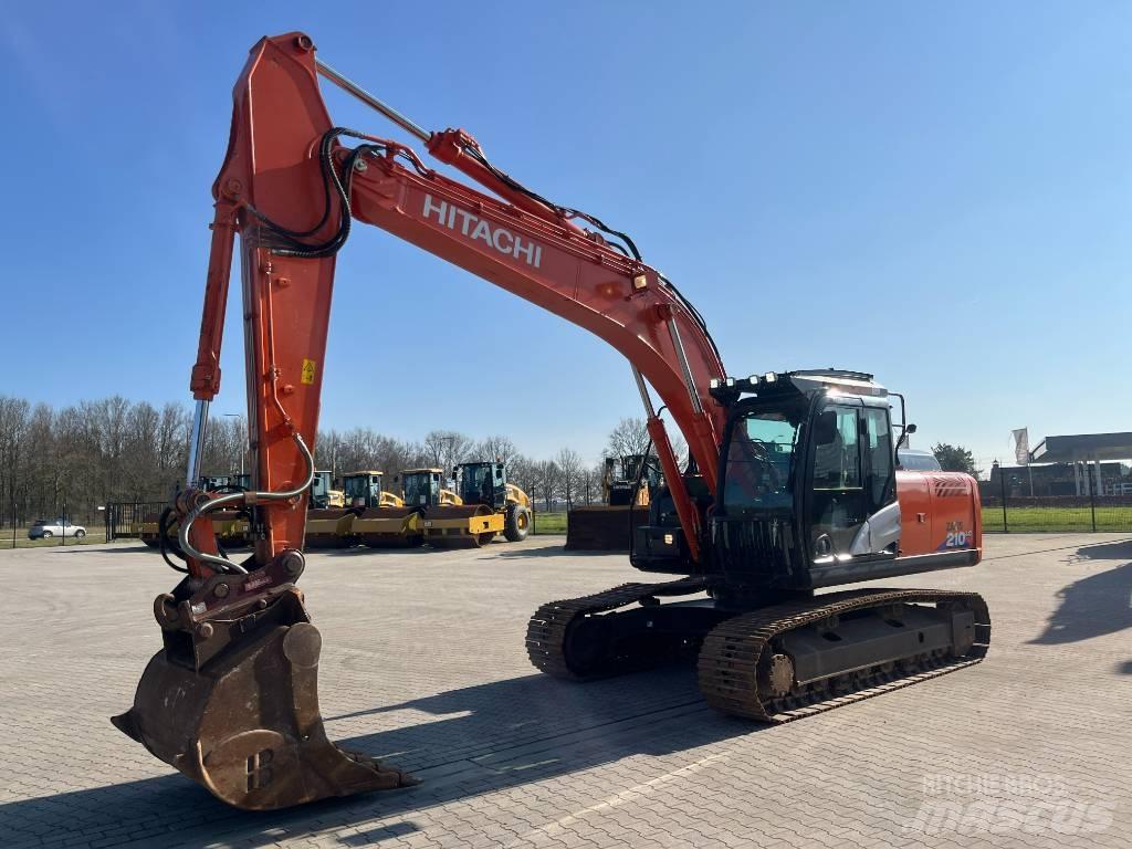 Hitachi ZX 210 LC-6 Rupsgraafmachines