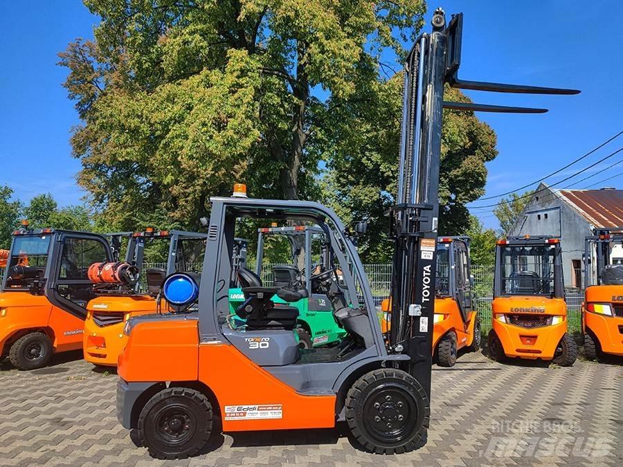 Toyota 02-8FGF30 LPG heftrucks