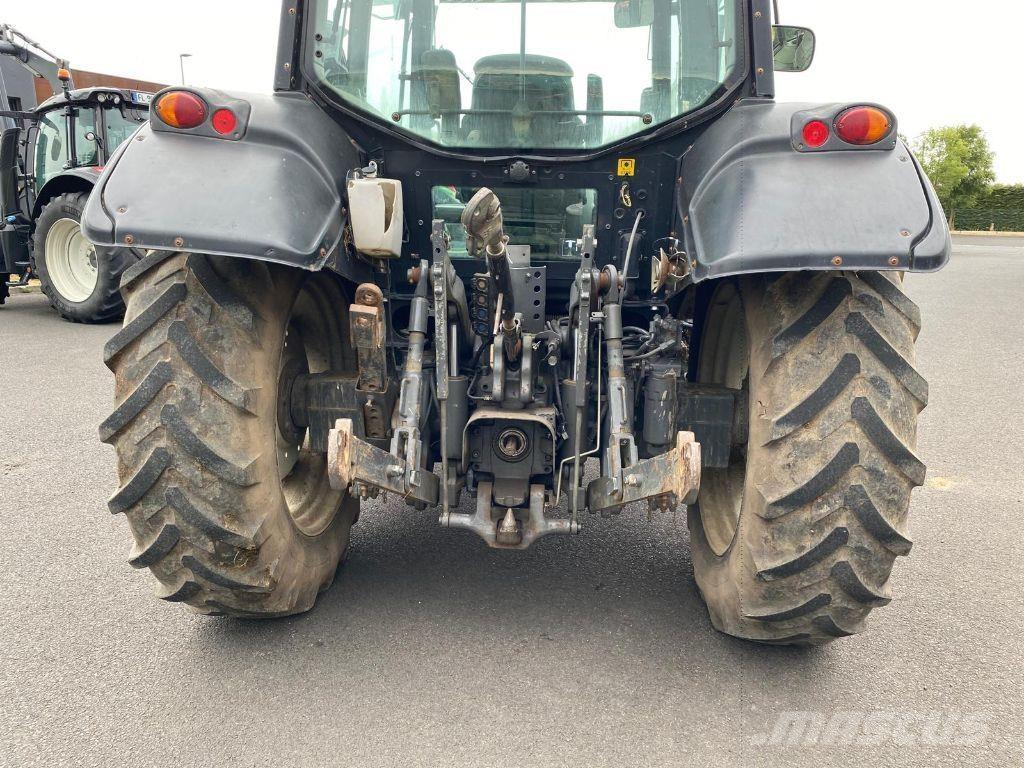 Valtra N92 HITECH Tractoren