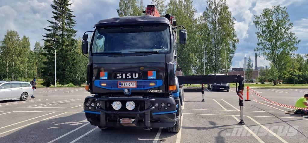 Sisu E18 630 Vlakke laadvloer met kraan