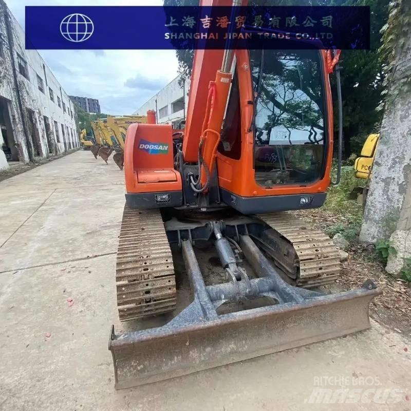 Doosan DX 75-9 C Minigraafmachines < 7t