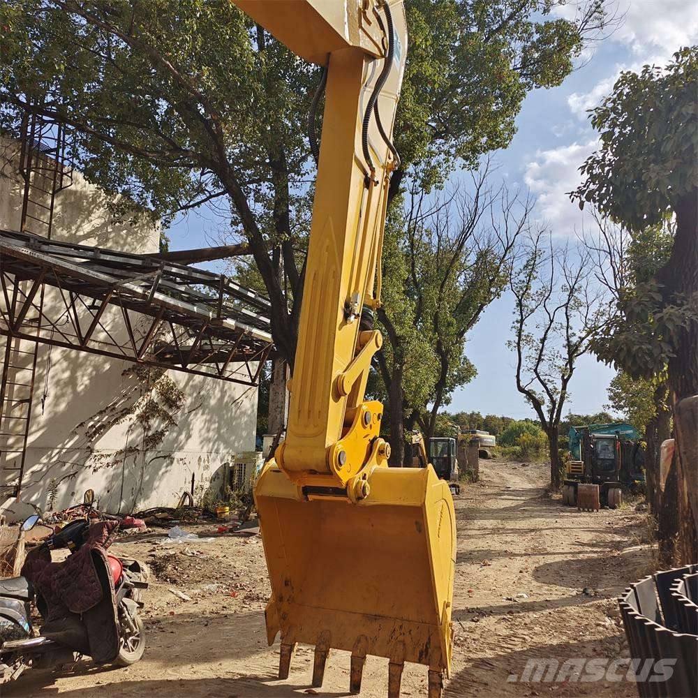 Komatsu PC 240 Rupsgraafmachines