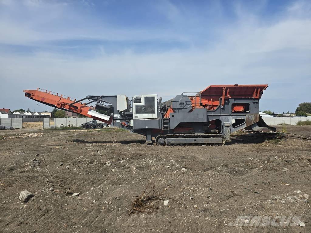 Sandvik QJ 341 Mobile crushers