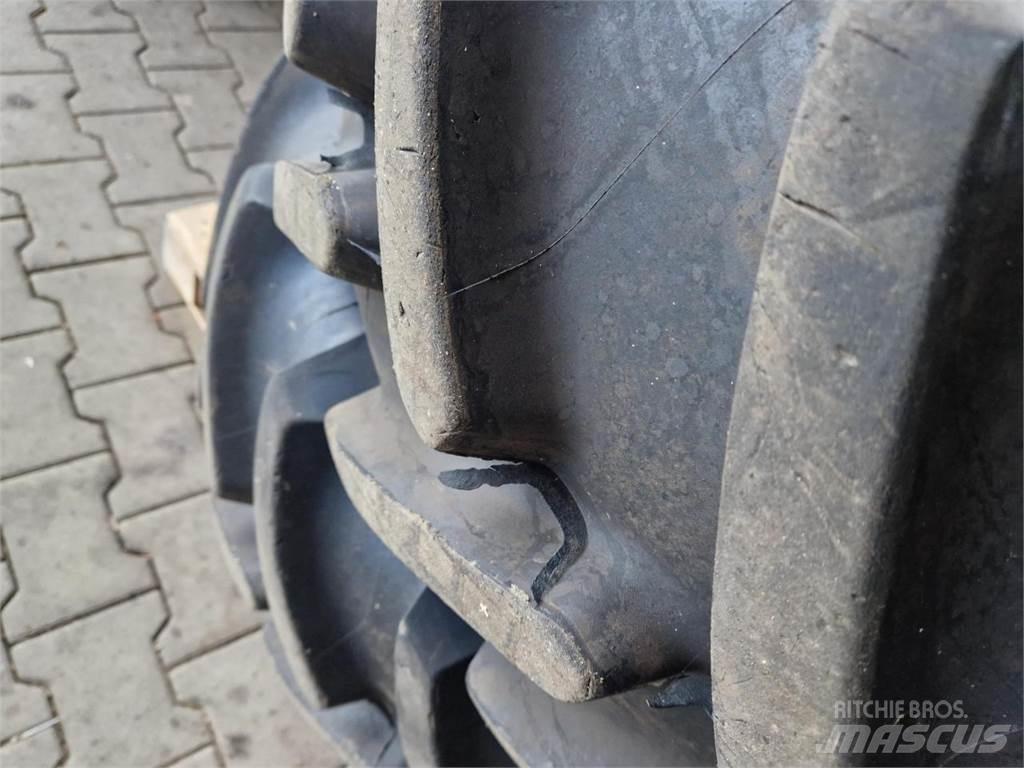 Michelin 420/70R24 Banden, wielen en velgen