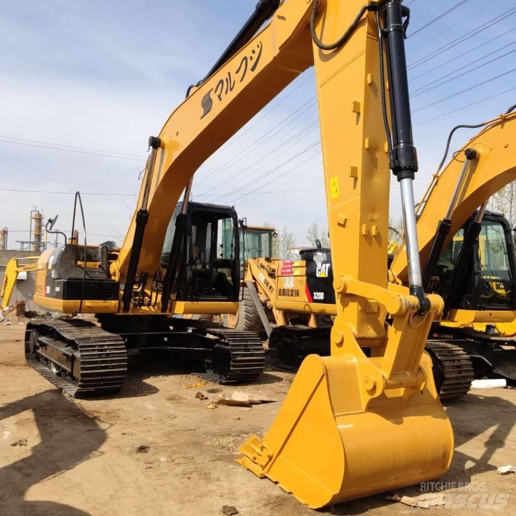 CAT 320 D Rupsgraafmachines