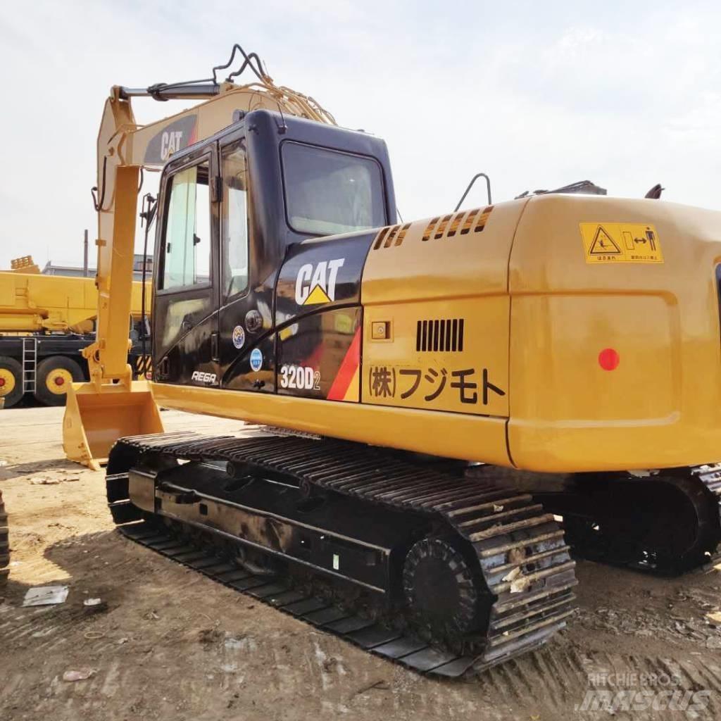 CAT 320 D Rupsgraafmachines