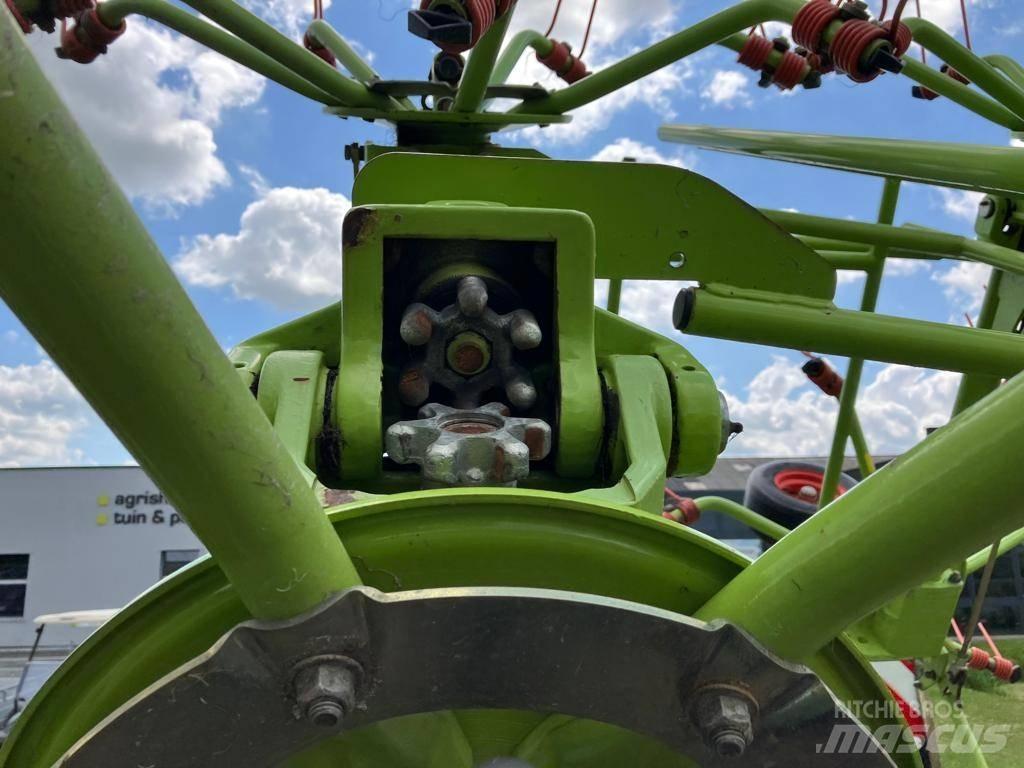 CLAAS Volto 1300 T Schudders