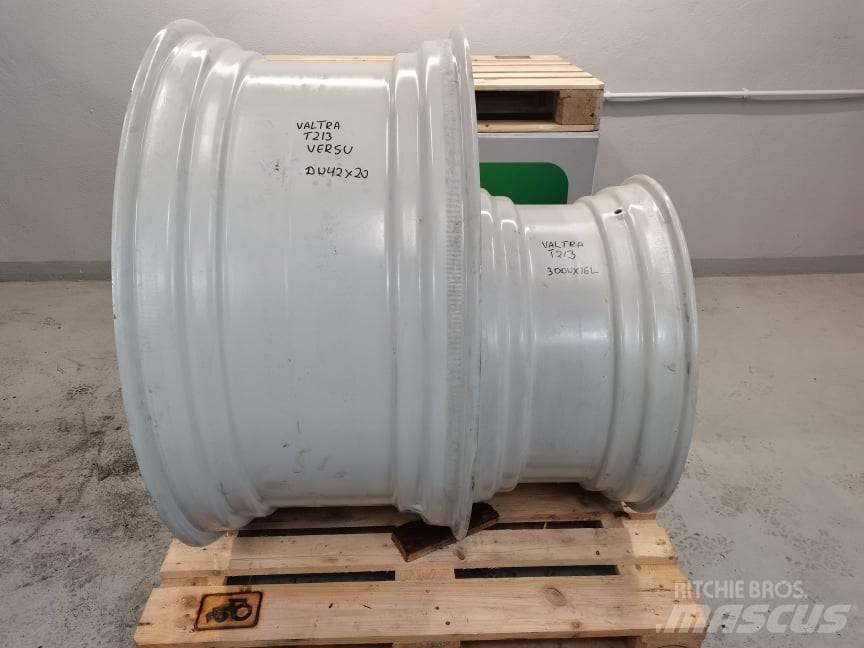 Valtra T R30X16 RIM Banden, wielen en velgen