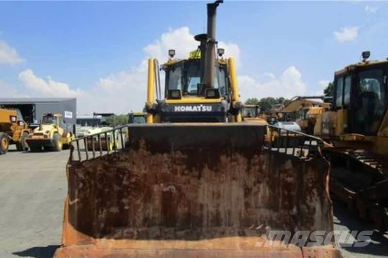 Komatsu D65 EX-16 Rupsdozers