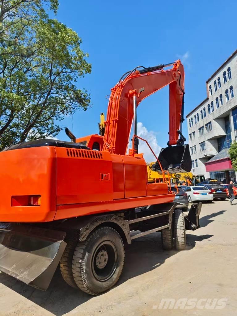 Doosan DH 210 W-7 Wielgraafmachines