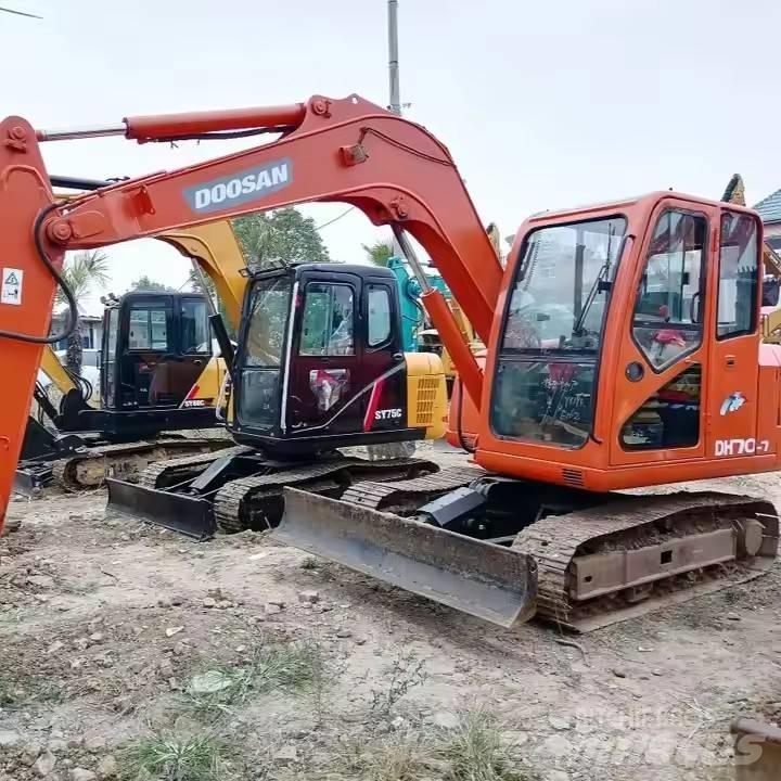 Doosan DH70-7 Rupsgraafmachines