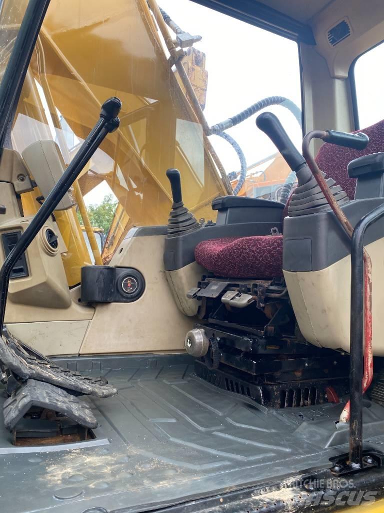 CAT 320 C LC Rupsgraafmachines