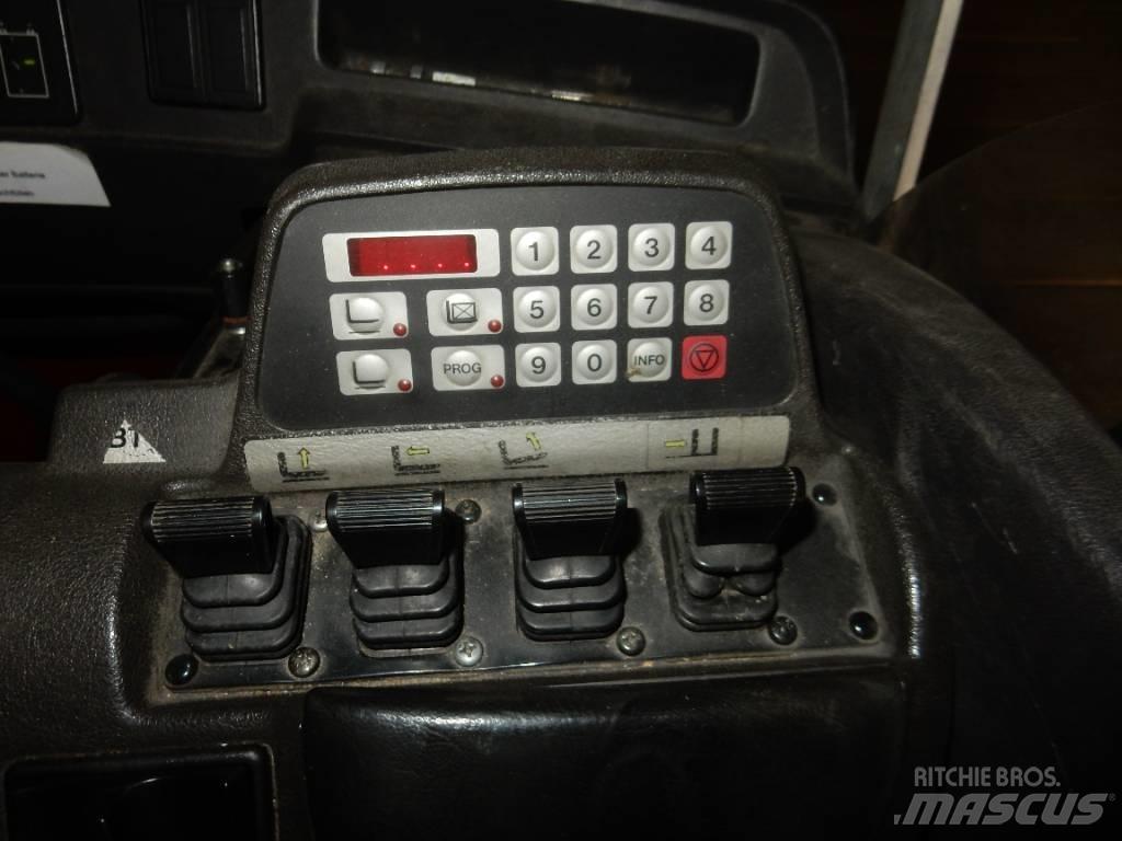Toyota BT RRB 1 Reachtruck voor hoog niveau