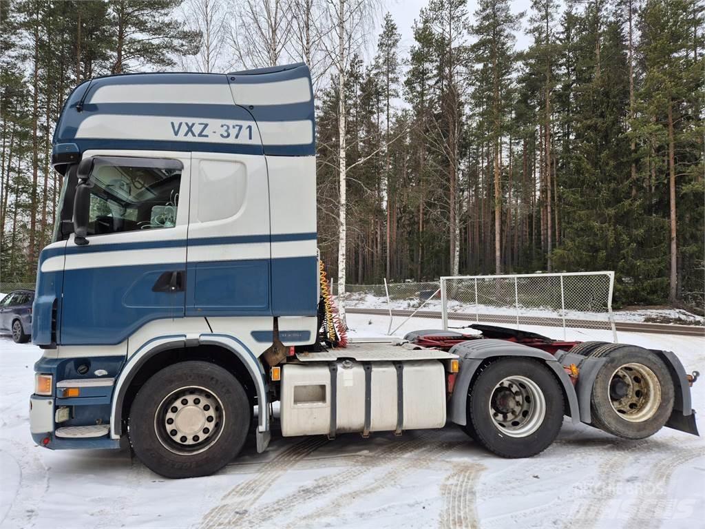 Scania R560 6x2 Trekkers