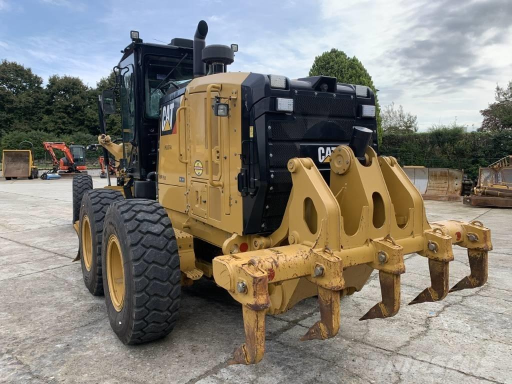 CAT 120 M 2 Graders