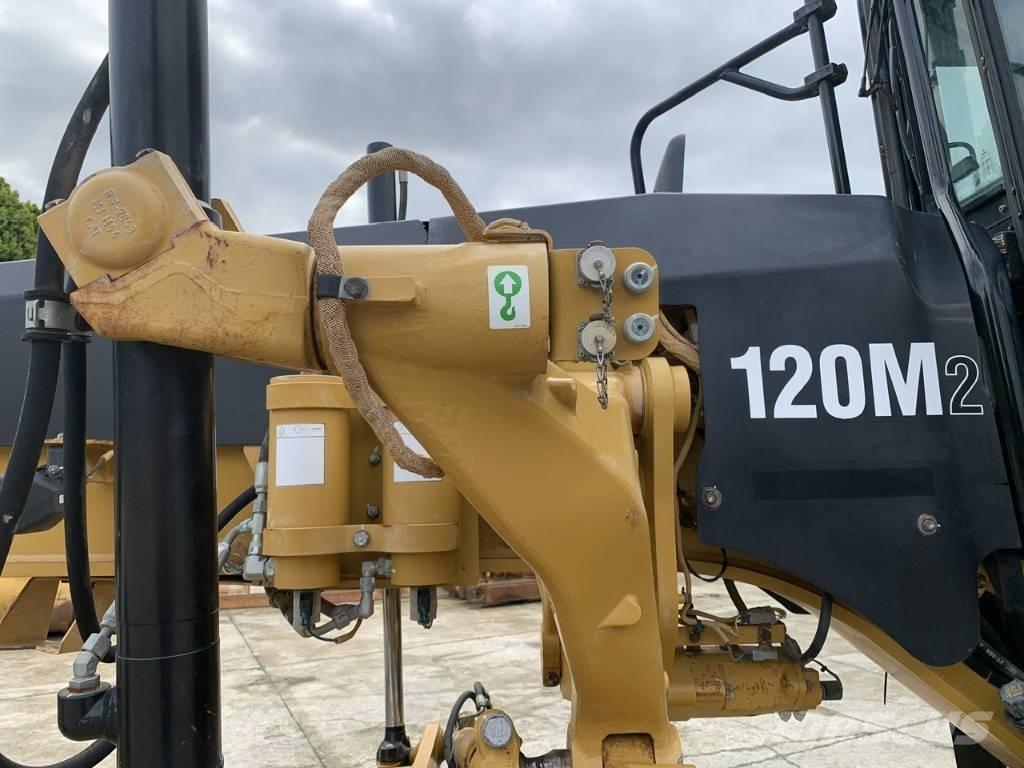 CAT 120 M 2 Graders
