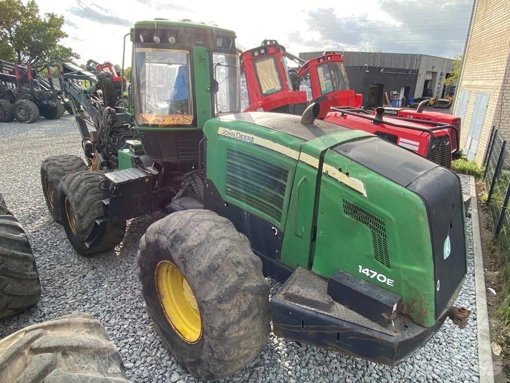 John Deere 1470 E Harvesters