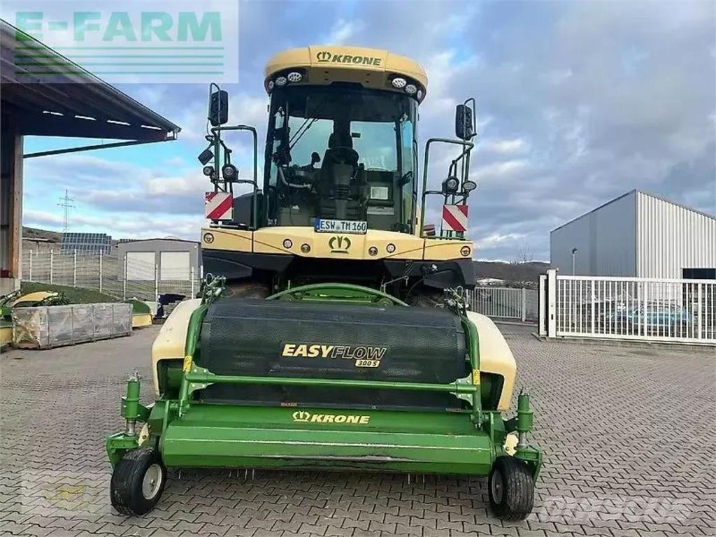 Krone big x 630 Zelfrijdende veldhakselaars