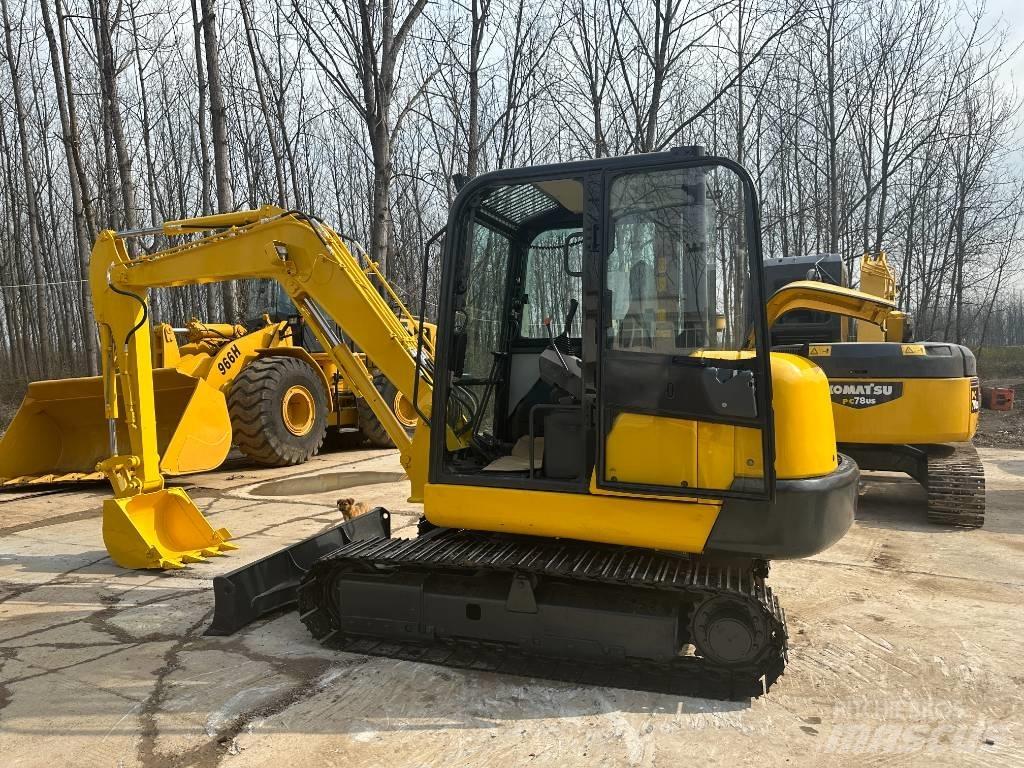 Komatsu PC56 Rupsgraafmachines