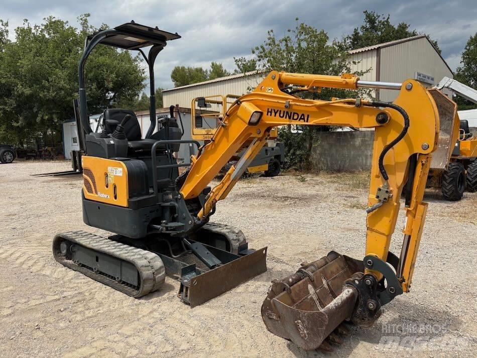 Hyundai R17-9 Minigraafmachines < 7t