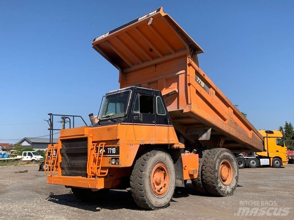 CAT 771 D Starre dumpers