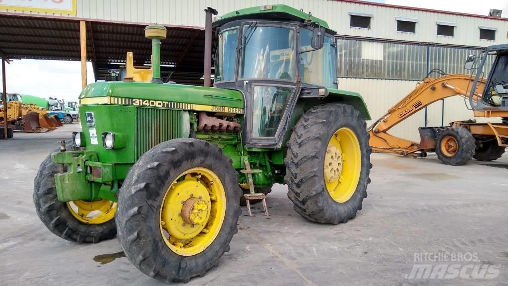 John Deere 3140 DT Tractoren