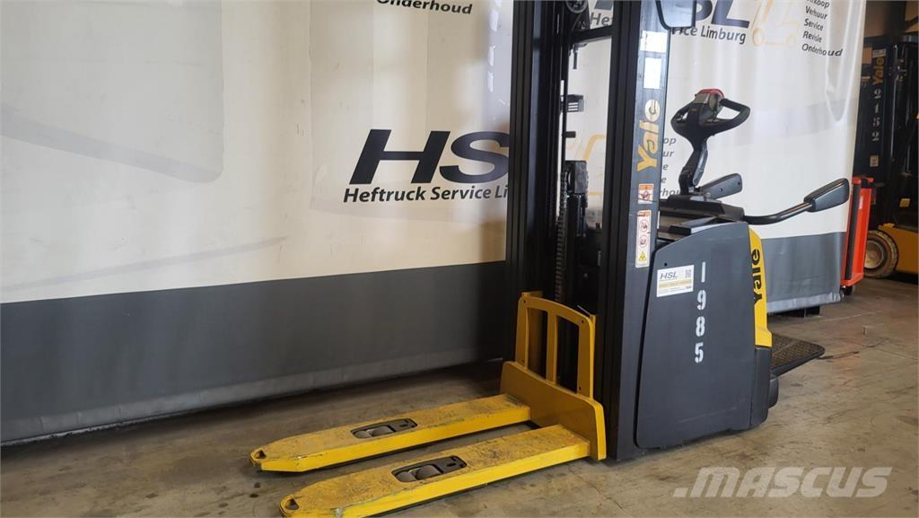 Yale MS14X-IL Zelfrijdende stapelaars