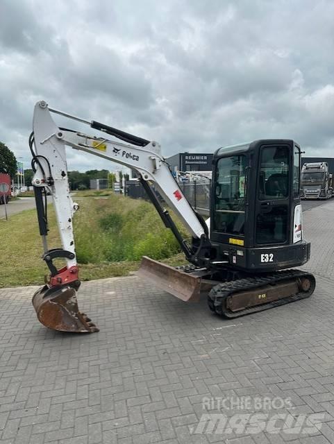 Bobcat E 32 Minigraafmachines < 7t