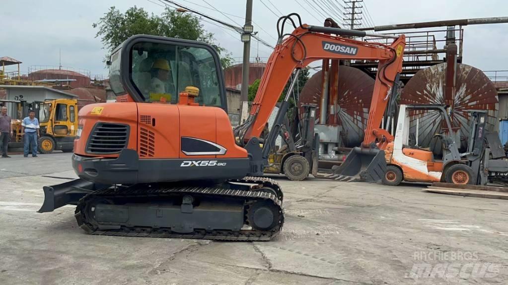 Doosan DX 55 Minigraafmachines < 7t