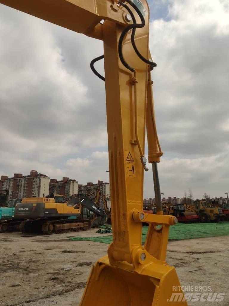 Komatsu PC 200-8 Midigraafmachines 7t - 12t