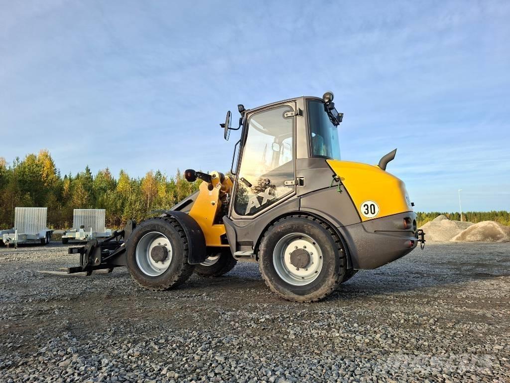 Mecalac AX850-HL Wielladers