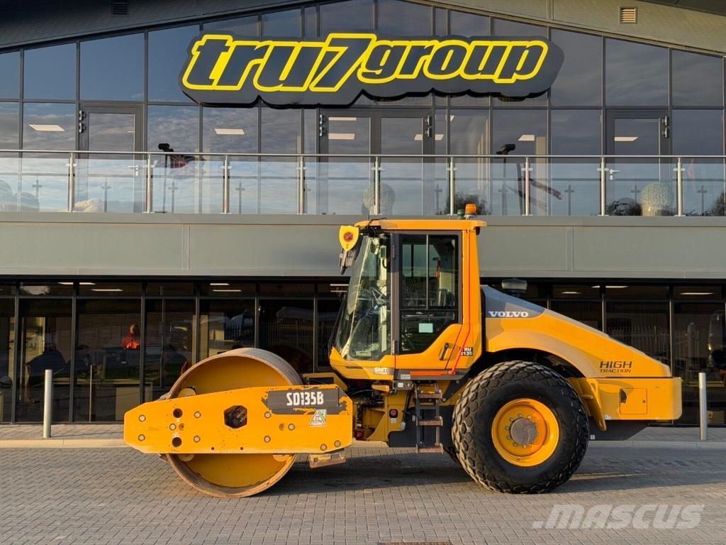 Volvo SD 135 B Trilrolwalsen