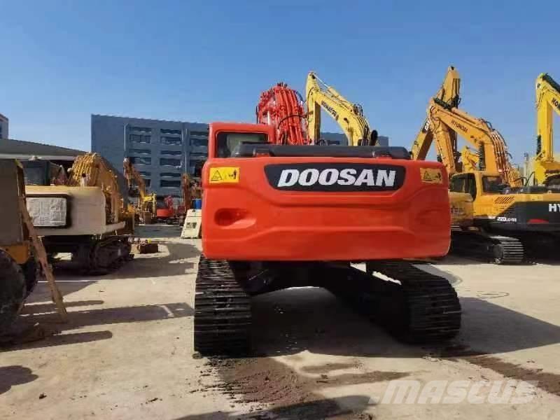 Doosan DX 225 Rupsgraafmachines
