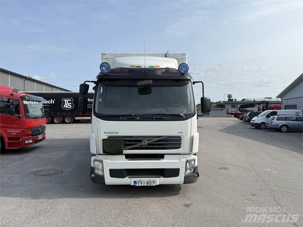 Volvo FE 280 4X2 Bakwagens met gesloten opbouw