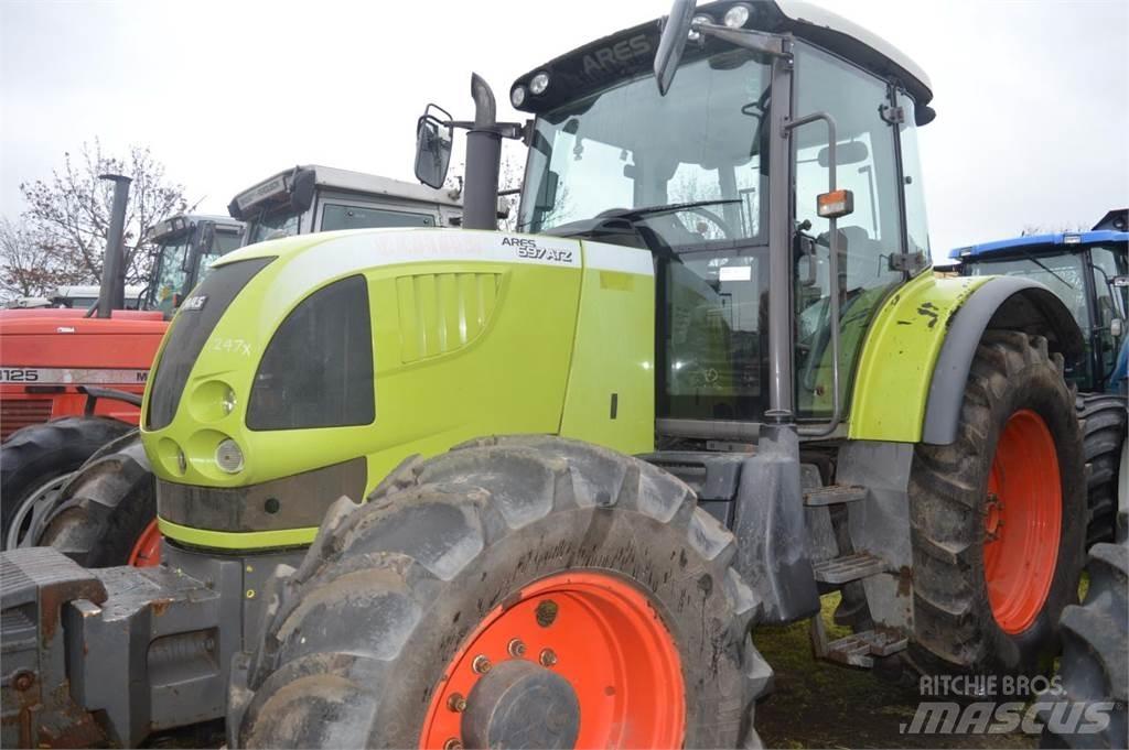 CLAAS Ares 697 ATZ Tractoren
