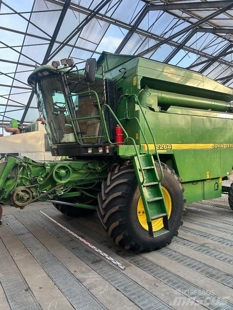 John Deere 2264 Maaidorsmachines