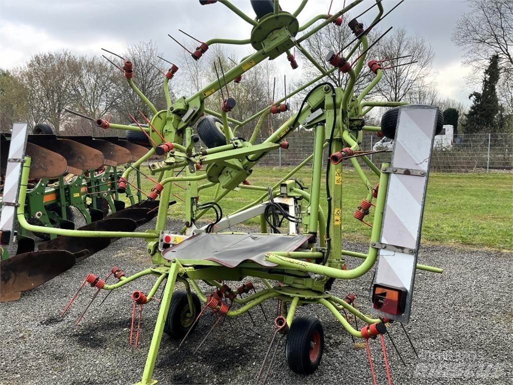 CLAAS VOLTO 770 Schudders