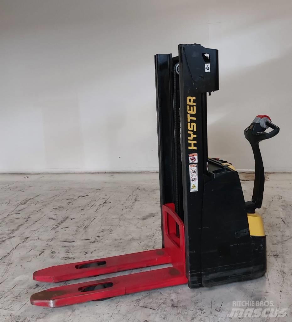 Hyster S 1.0 Meeloop stapelaar