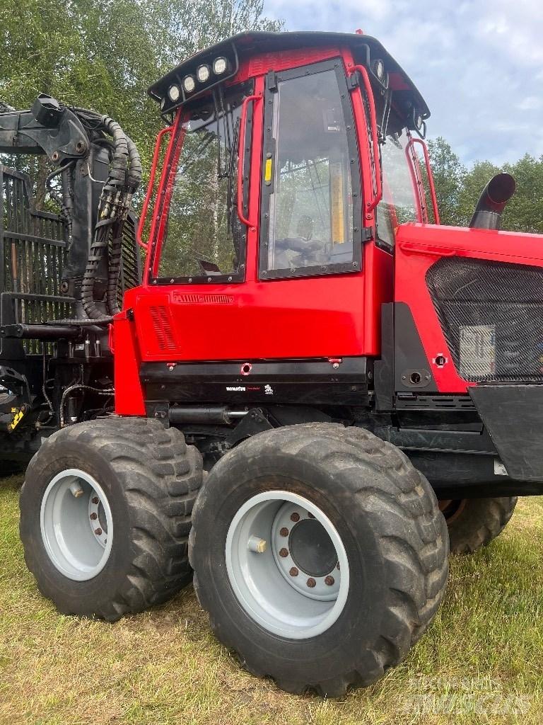 Komatsu 835 Uitrijwagens