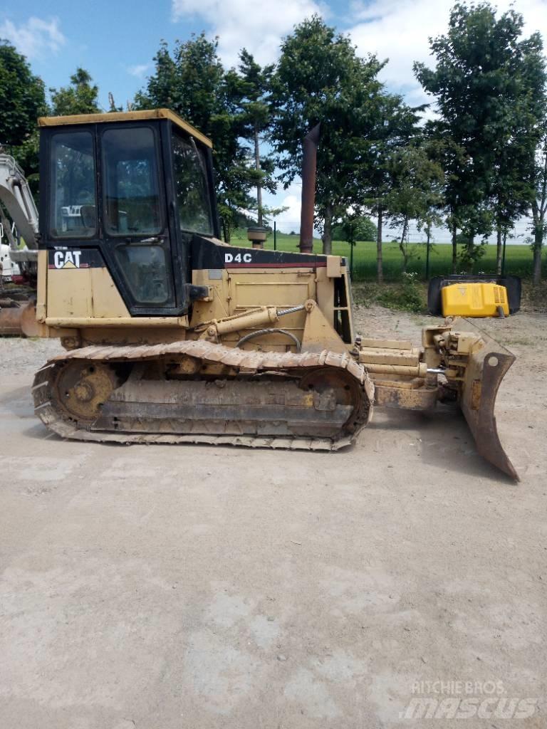 CAT D 4 C Rupsdozers