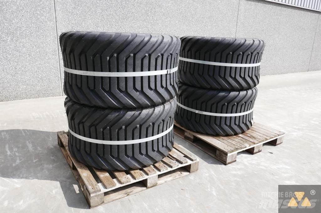 BKT 550/45-22.5 Banden, wielen en velgen