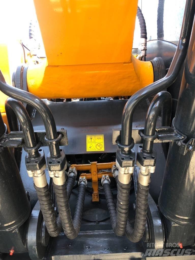 Hyundai R220LC-9S Rupsgraafmachines