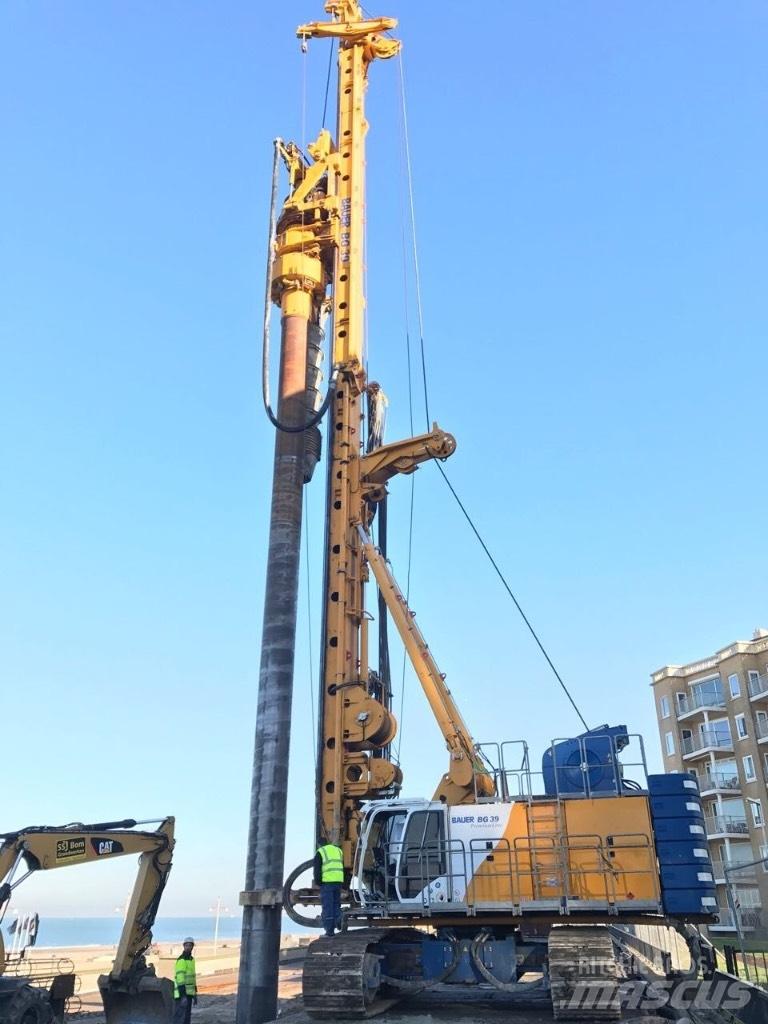 Bauer BG 39 V Zware boorinstallaties