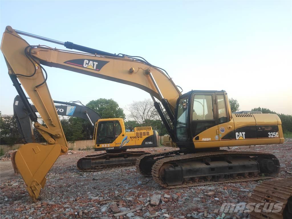 CAT 325C Rupsgraafmachines