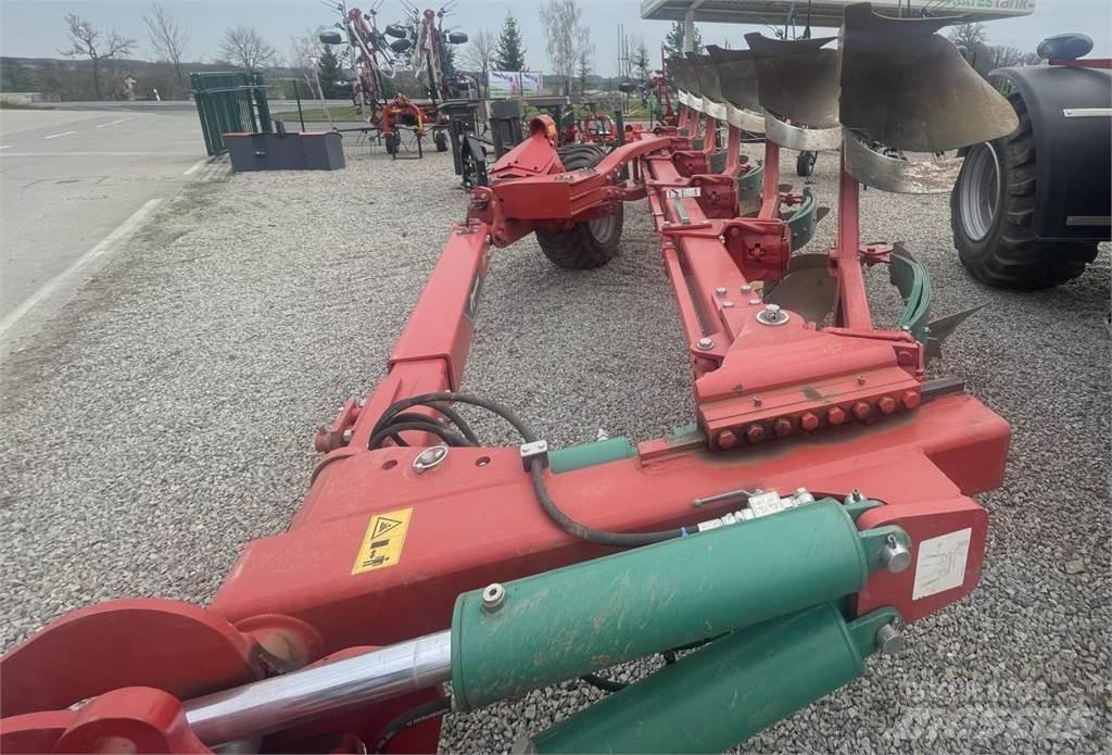 Kverneland PG 100 Wentelploegen
