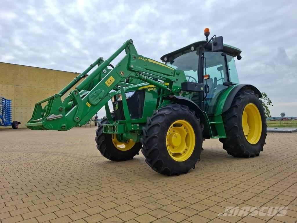 John Deere 5100M Tractoren